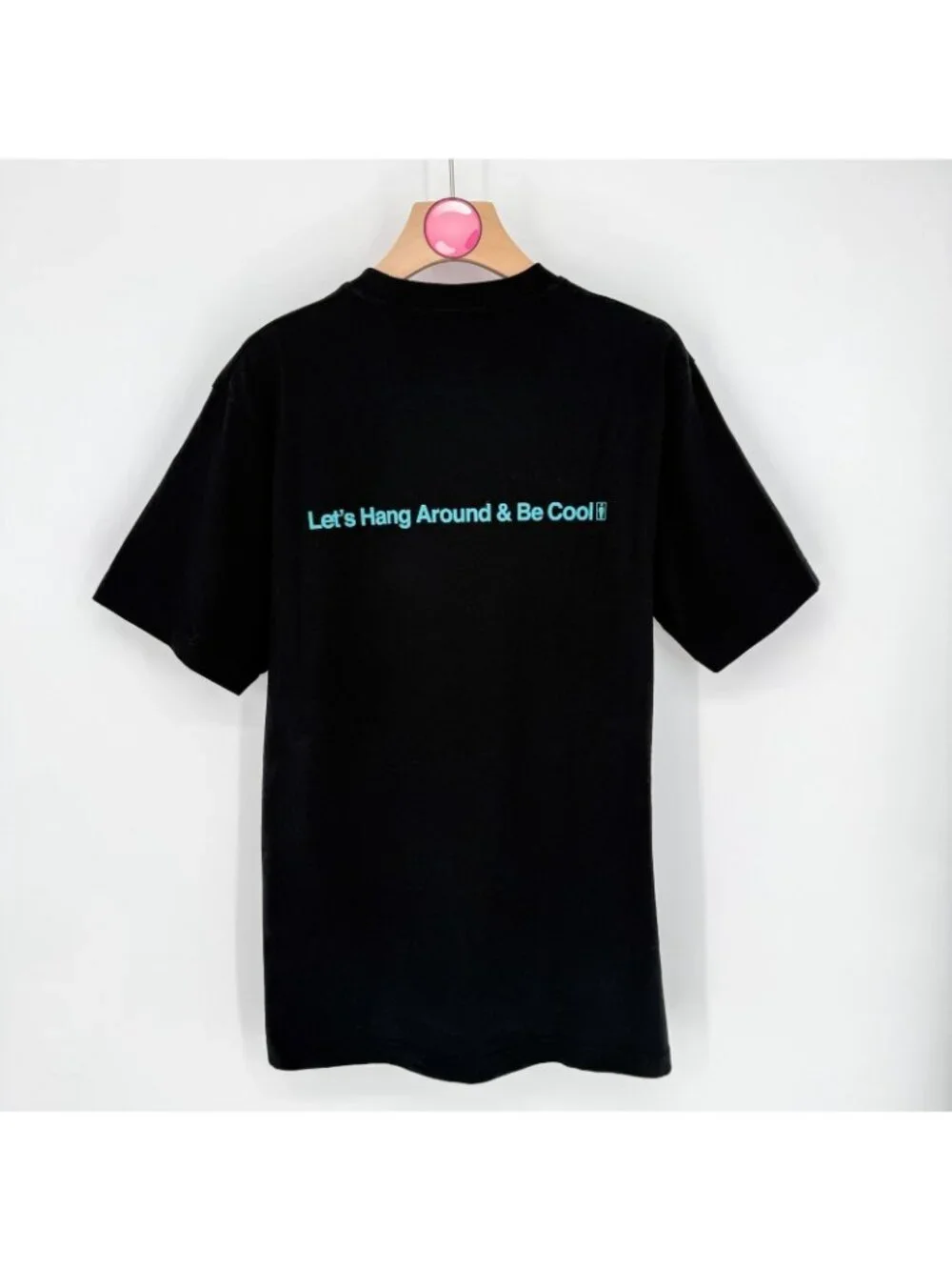 Uniqlo UT Skateboarder Let’s Hang Around And Be Cool T-Shirt‎ Black Men's Size M